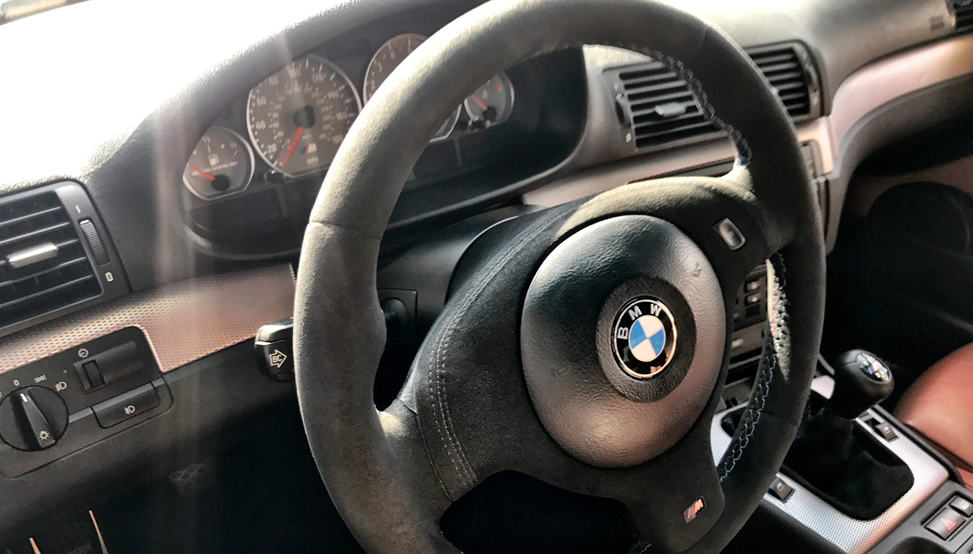 Interior of a E46 M3 in competition package