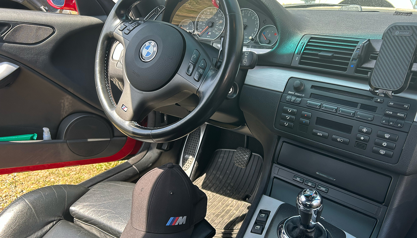 E46 M3 interior with SMG