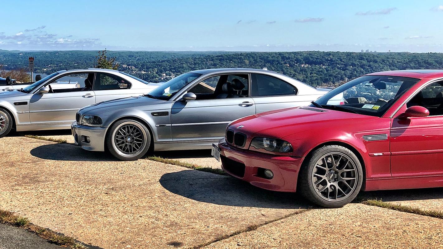 Lineup of BMW E46 M3